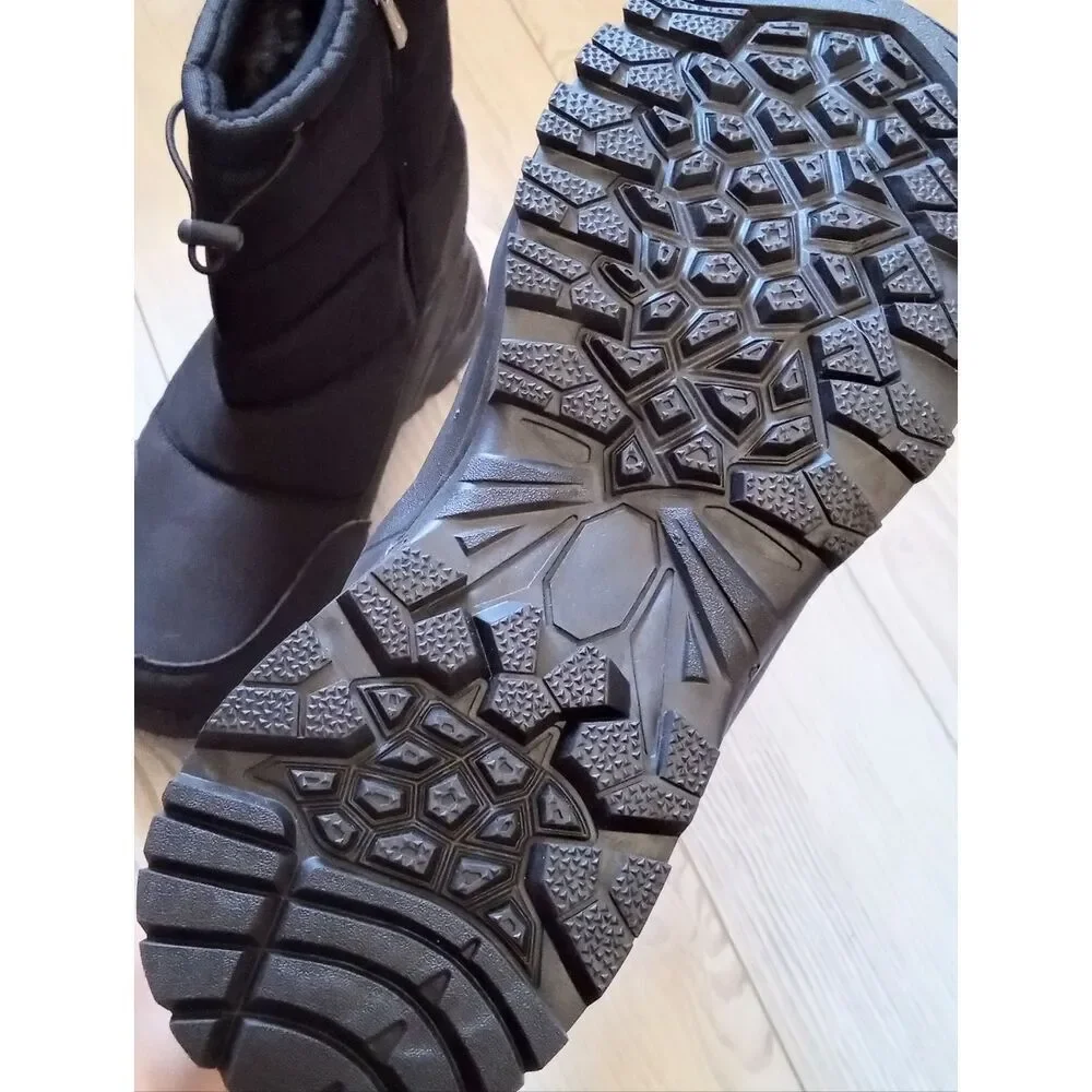 (T-4668) Unisex Winter Boots Sz 43 (12.5 W - 10 M)